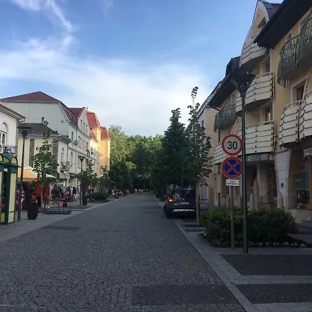 Aaa-apartments Daire *